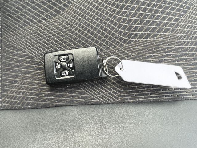 TOYOTA ESTIMA 2017 Image 31