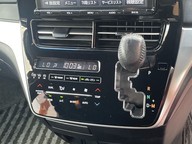 TOYOTA ESTIMA 2017 Image 31