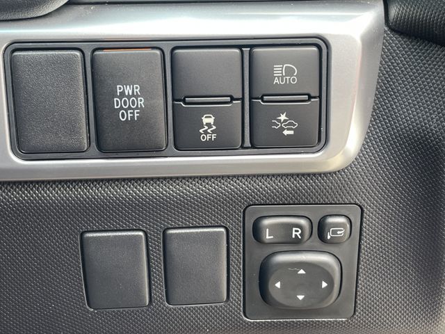 TOYOTA ESTIMA 2017 Image 31