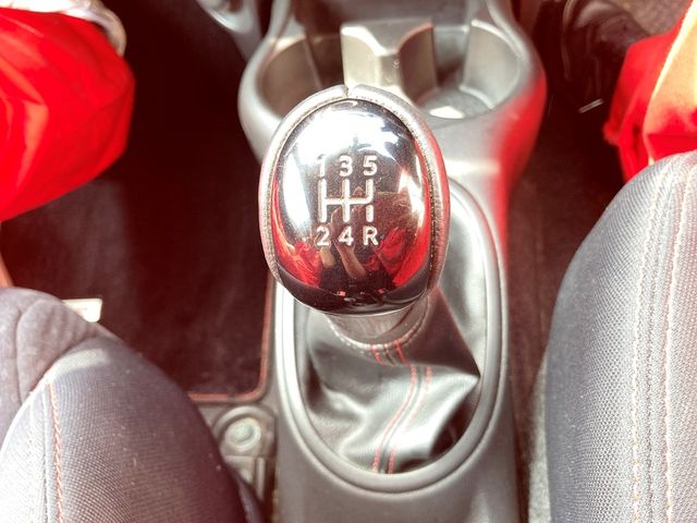 NISSAN MARCH 2014 Image 31