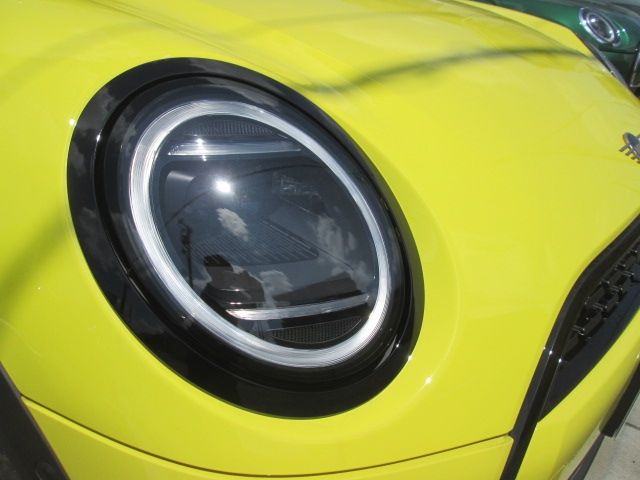 BMW MINI COOPER 5DOOR 2025 Image 31