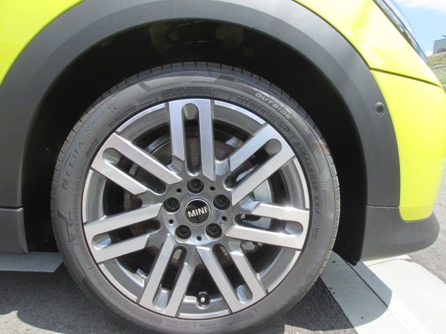 BMW MINI COOPER 5DOOR 2025 Image 31