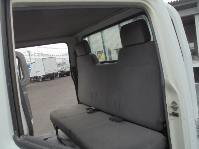 ISUZU ELF 2011 Image 31