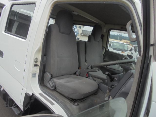 ISUZU ELF 2011 Image 31