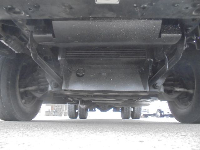 ISUZU ELF 2011 Image 31