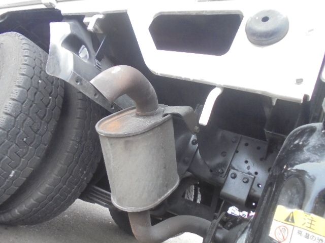 ISUZU ELF 2011 Image 31