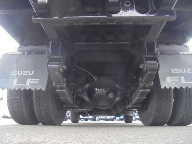 ISUZU ELF 2011 Image 31