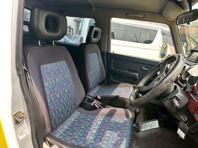 SUZUKI JIMNY 1996 Image 31