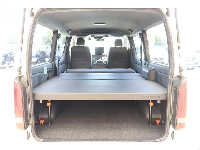 TOYOTA HIACE VAN 4WD 2023 Image 31