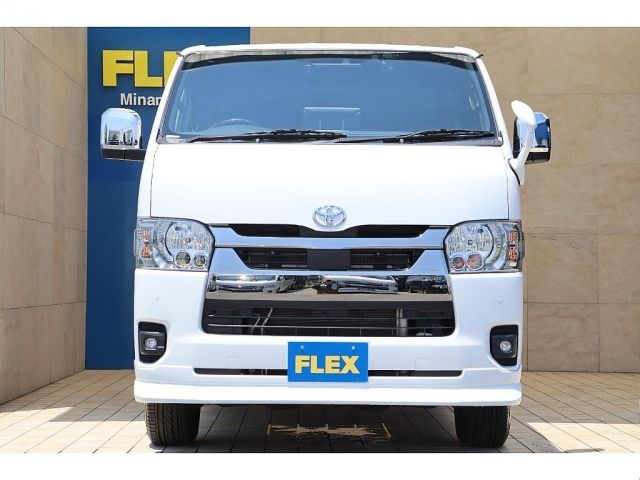 TOYOTA HIACE VAN 4WD 2023 Image 31