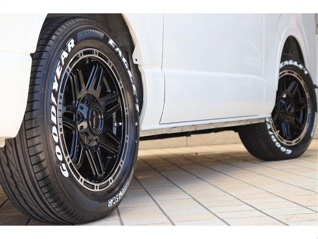 TOYOTA HIACE VAN 4WD 2023 Image 31