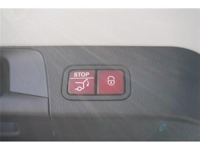 MERCEDES BENZ GLB 2021 Image 31