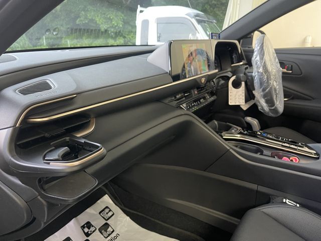 TOYOTA CROWN ESTATE 4WD 2025 Image 31