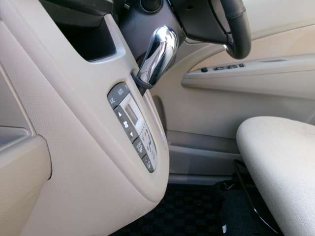 DAIHATSU MOVE 4WD 2014 Image 31