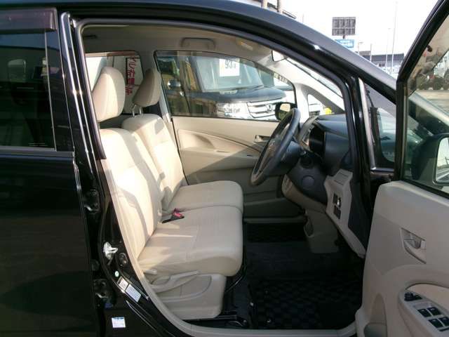 DAIHATSU MOVE 4WD 2014 Image 31