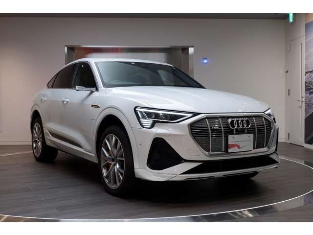 AUDI E-TRON SPORTBAC 2021 Image 31