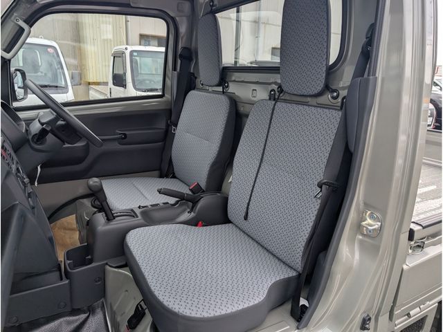 SUZUKI CARRY TRUCK 4WD 2025 Image 31