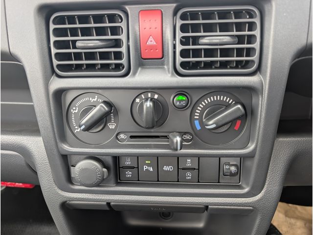 SUZUKI CARRY TRUCK 4WD 2025 Image 31