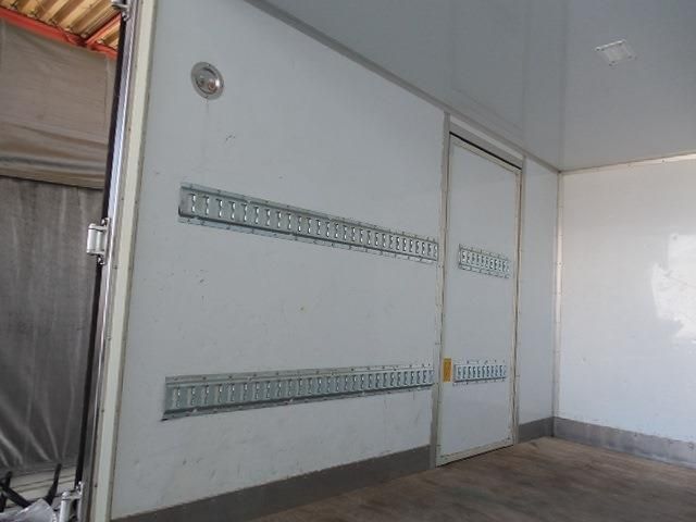 MITSUBISHI CANTER 2014 Image 31