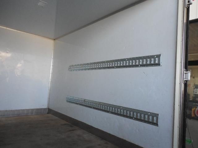 MITSUBISHI CANTER 2014 Image 31