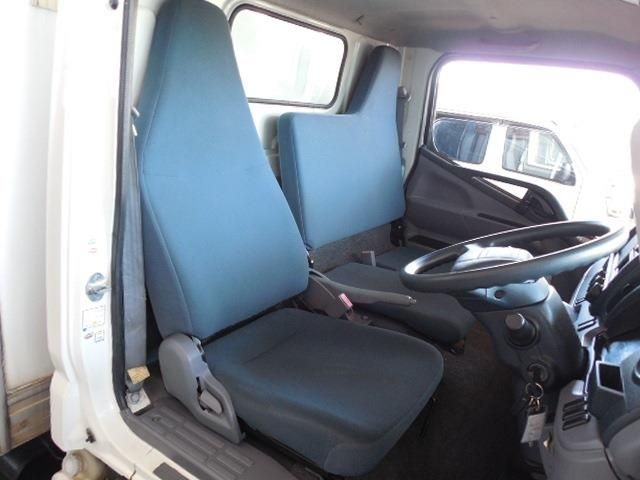 MITSUBISHI CANTER 2014 Image 31