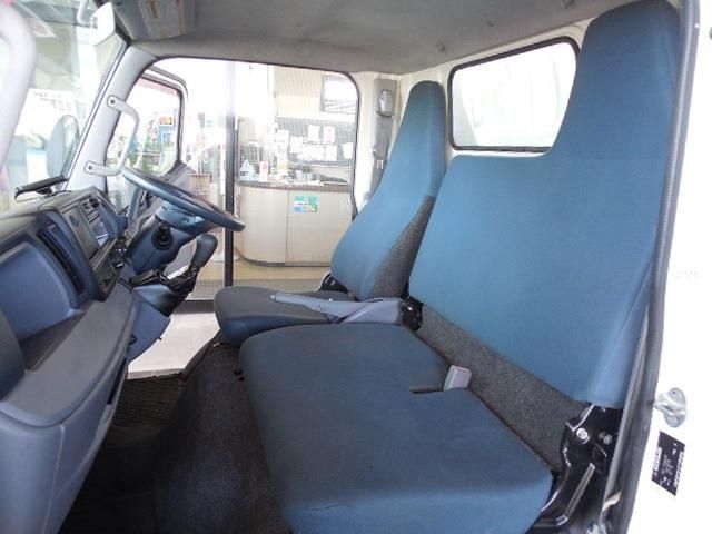 MITSUBISHI CANTER 2014 Image 31