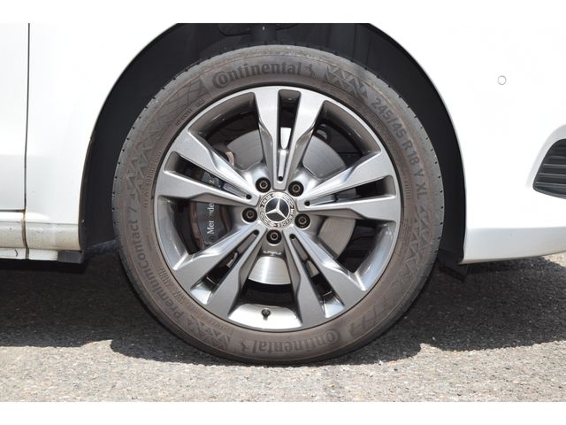 MERCEDES BENZ V CLAS 2019 Image 31