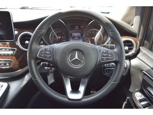 MERCEDES BENZ V CLAS 2019 Image 31