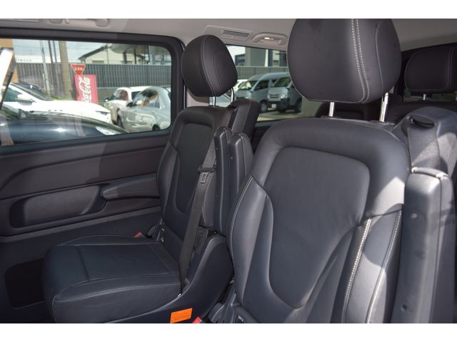 MERCEDES BENZ V CLAS 2019 Image 31