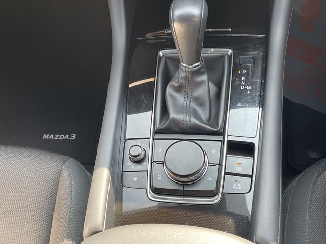 MAZDA 3 FASTBACK 2020 Image 31