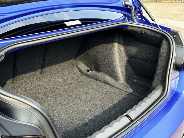 BMW M2 COUPE 2024 Image 31