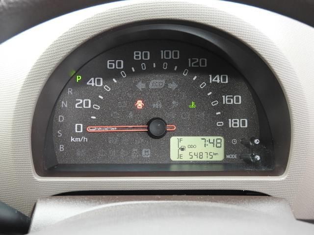 DAIHATSU BOON 2014 Image 31