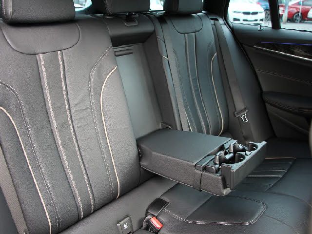 BMW 5SERIES TOURING 2019 Image 31