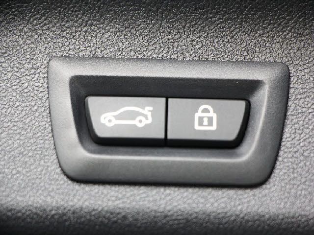 BMW 5SERIES TOURING 2019 Image 31