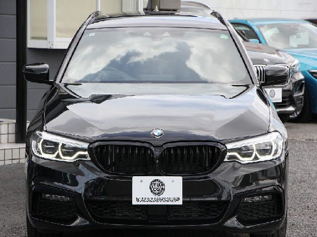 BMW 5SERIES TOURING 2019 Image 31