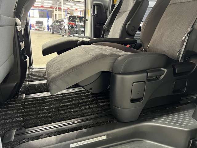 TOYOTA ALPHARD HYBRID 4WD 2012 Image 31