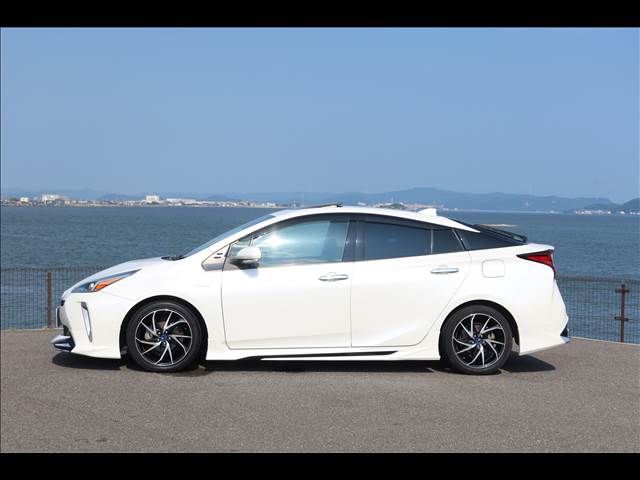 TOYOTA PRIUS 2019 Image 31