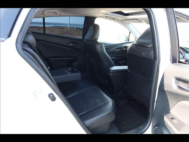 TOYOTA PRIUS 2019 Image 31