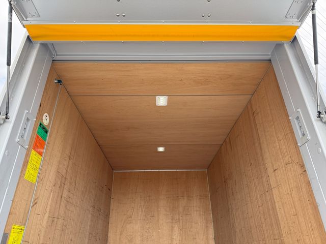 MITSUBISHI CANTER 2020 Image 31