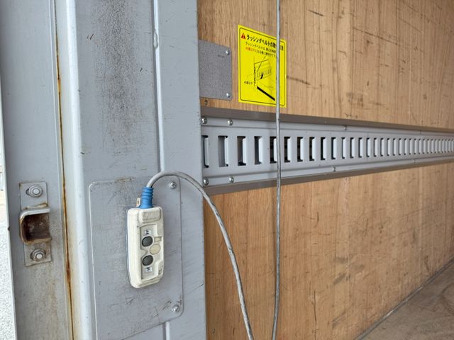 MITSUBISHI CANTER 2020 Image 31