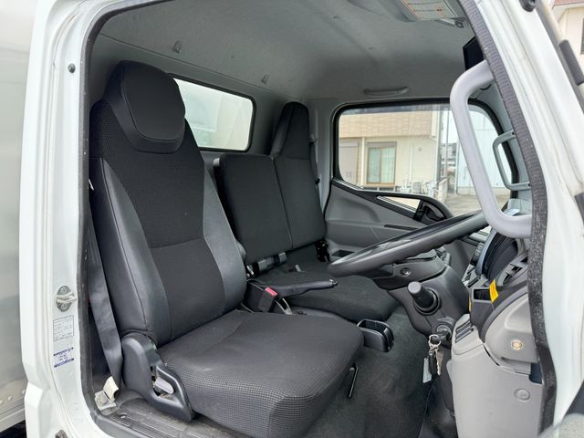 MITSUBISHI CANTER 2020 Image 31