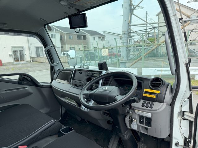 MITSUBISHI CANTER 2020 Image 31