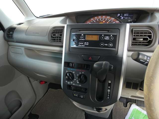 DAIHATSU TANTO 2014 Image 31