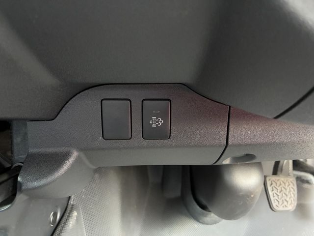 TOYOTA HIACE VAN 4WD 2015 Image 31