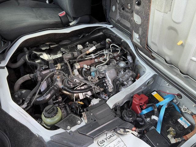 TOYOTA HIACE VAN 4WD 2015 Image 31