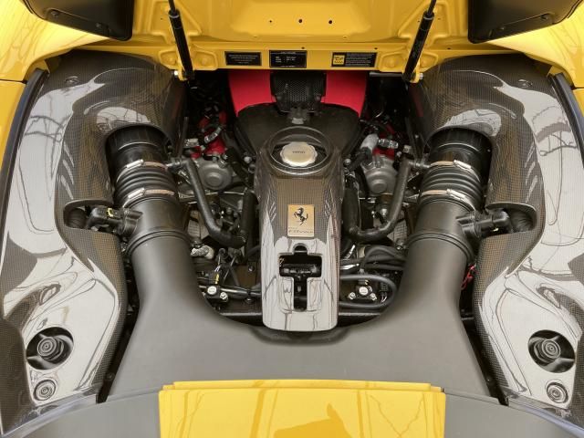 FERRARI F8 SPIDER 2021 Image 31