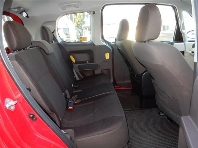 TOYOTA PORTE 2012 Image 31