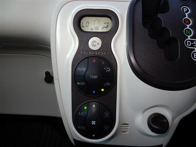 TOYOTA PORTE 2012 Image 31