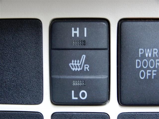 TOYOTA PORTE 2012 Image 31