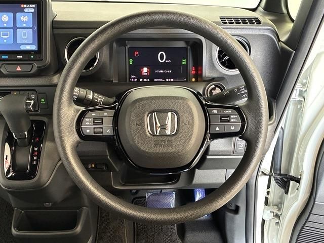 HONDA N BOX CUSTOM 2024 Image 31